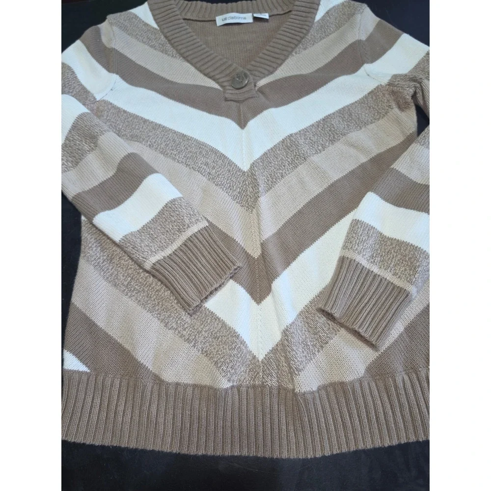 Liz Claiborne liz claiborne